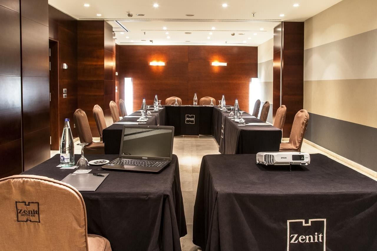 Zenit Don Yo Hotell Zaragoza Exteriör bild