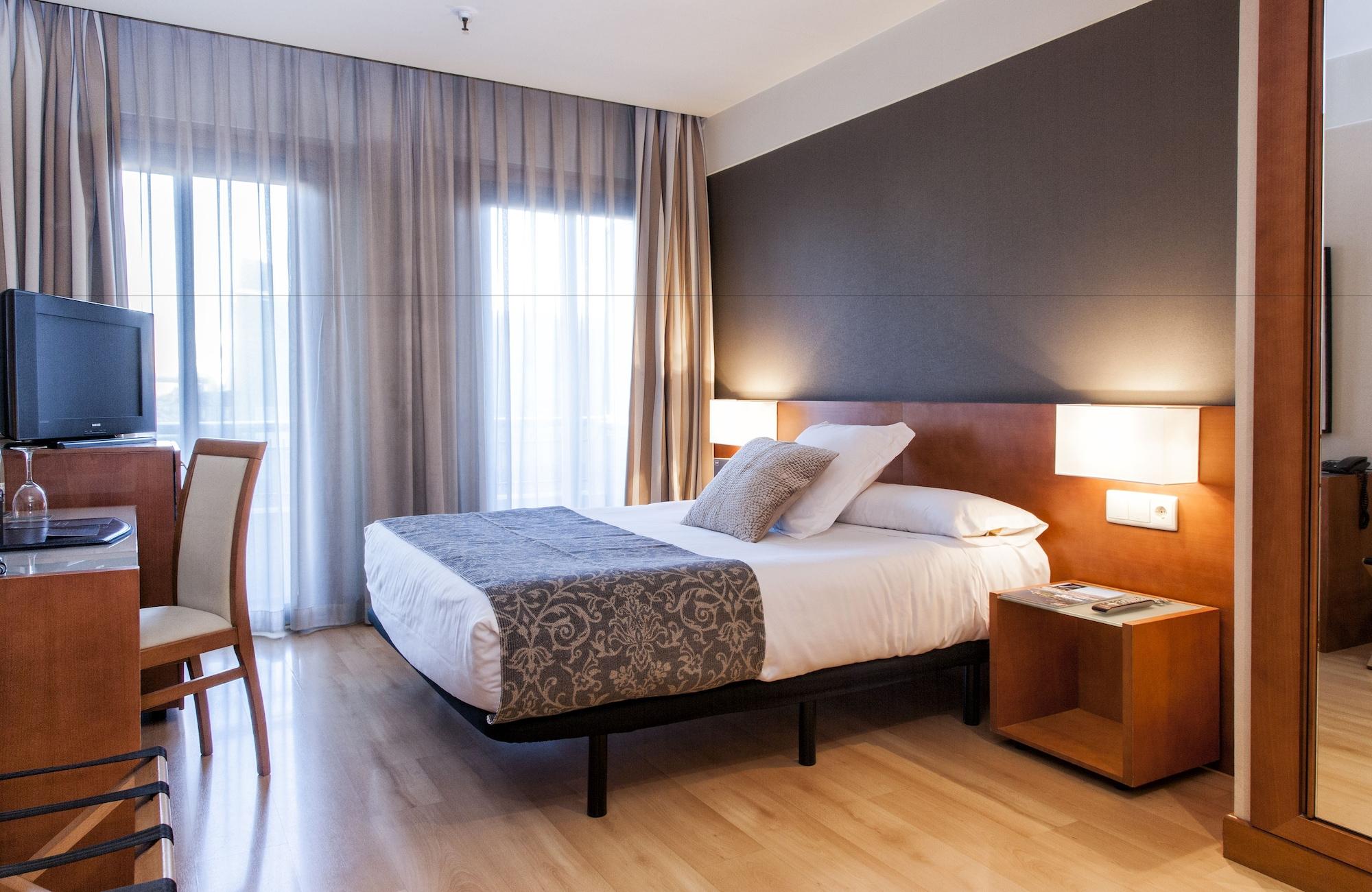 Zenit Don Yo Hotell Zaragoza Exteriör bild